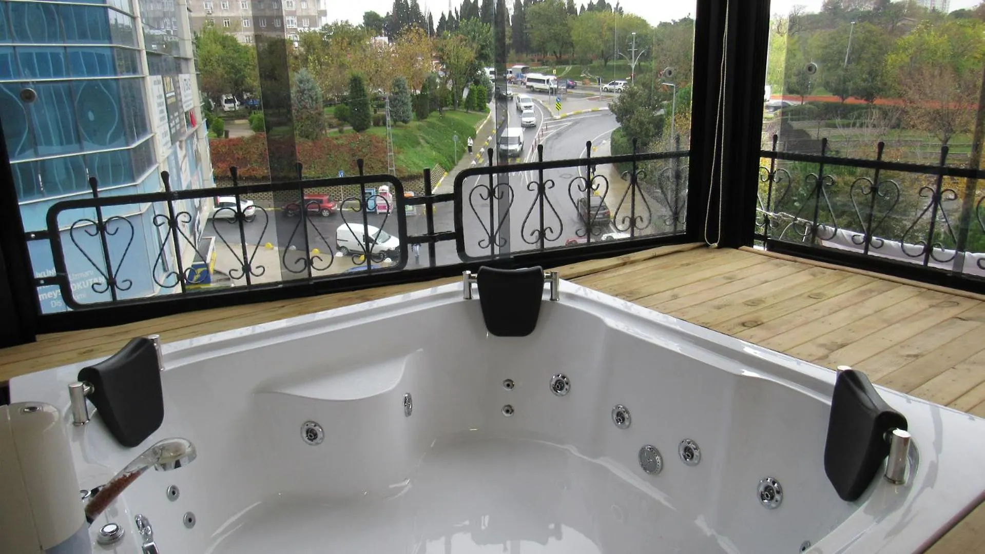 Atakent Palace Suite Istanboel Hotel
